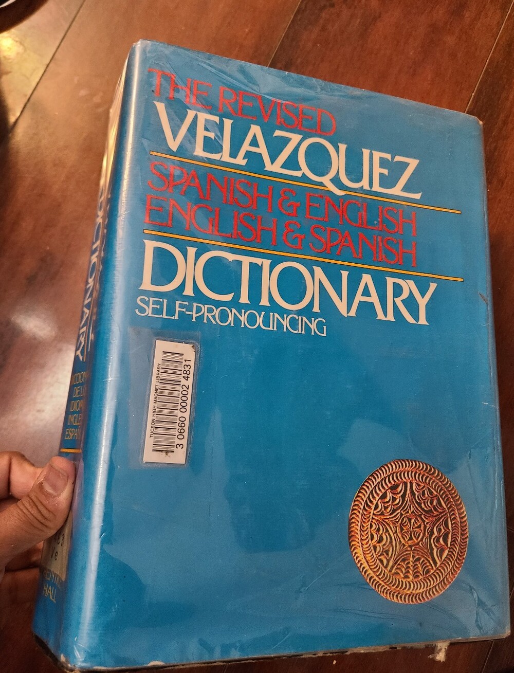 Velazquez Spanish and English Dictionary 1973 Prentice Hall w/ DJ Thumb Indexed